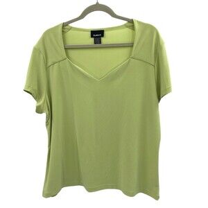 Clara Sunwoo Top Size 1X Slinky Knit V-neck Split Short Sleeves Light Green